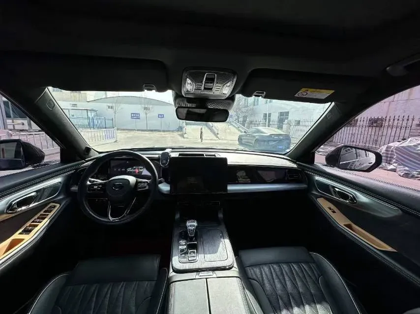 2022 GAC Trumpchi GS8 2.0T 190HP L4 E-CVT Hybrid,autocango,china used car exporter,china ev exporter,chinese used car exporter,chinese used ev exporter