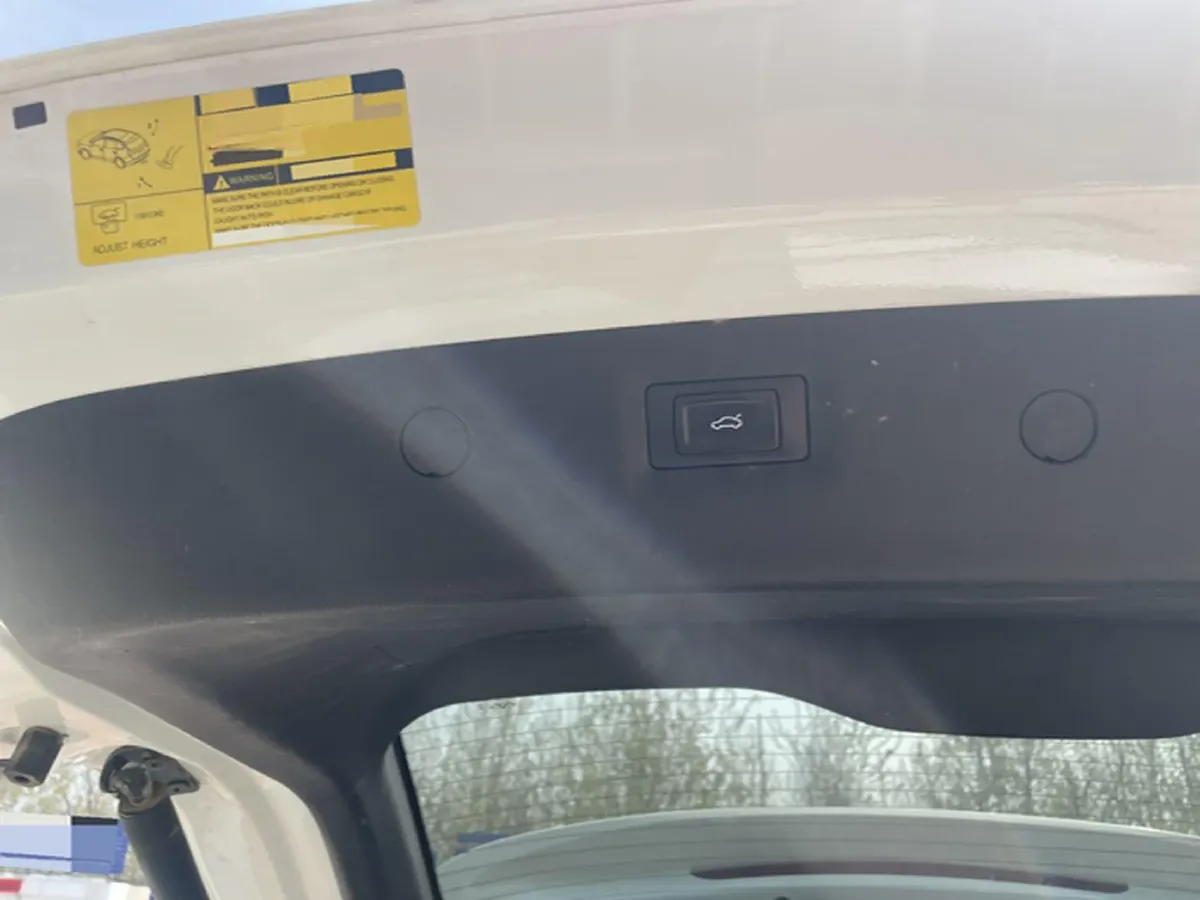 2019 Jetour X90 1.6T 197HP L4 7DCT,autocango,china used car exporter,china ev exporter,chinese used car exporter,chinese used ev exporter