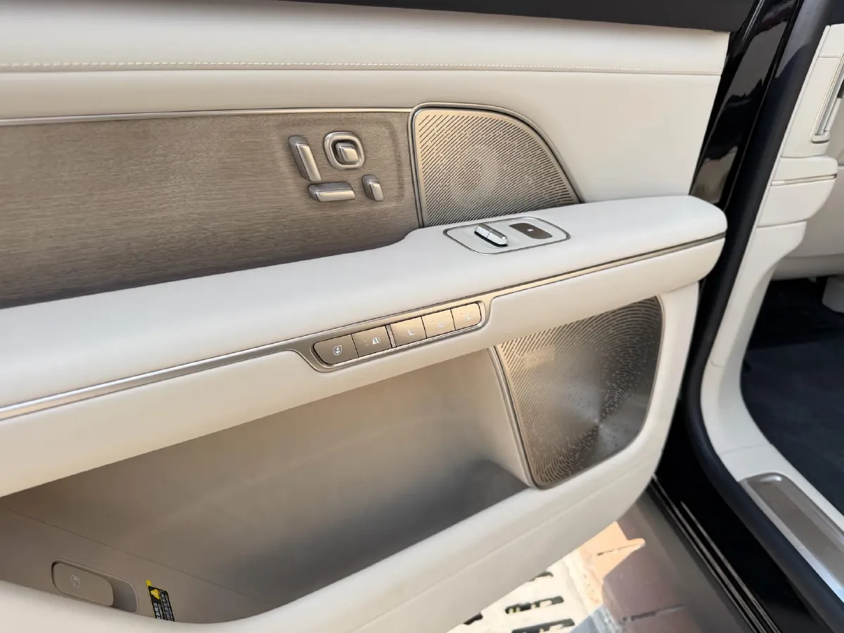 2026 NIO ES8 BEV,autocango,china used car exporter,china ev exporter,chinese used car exporter,chinese used ev exporter