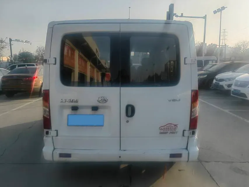 2020 Golden Dragon Sea Lion 1.8L 133HP L4 5MT,autocango,china used car exporter,china ev exporter,chinese used car exporter,chinese used ev exporter