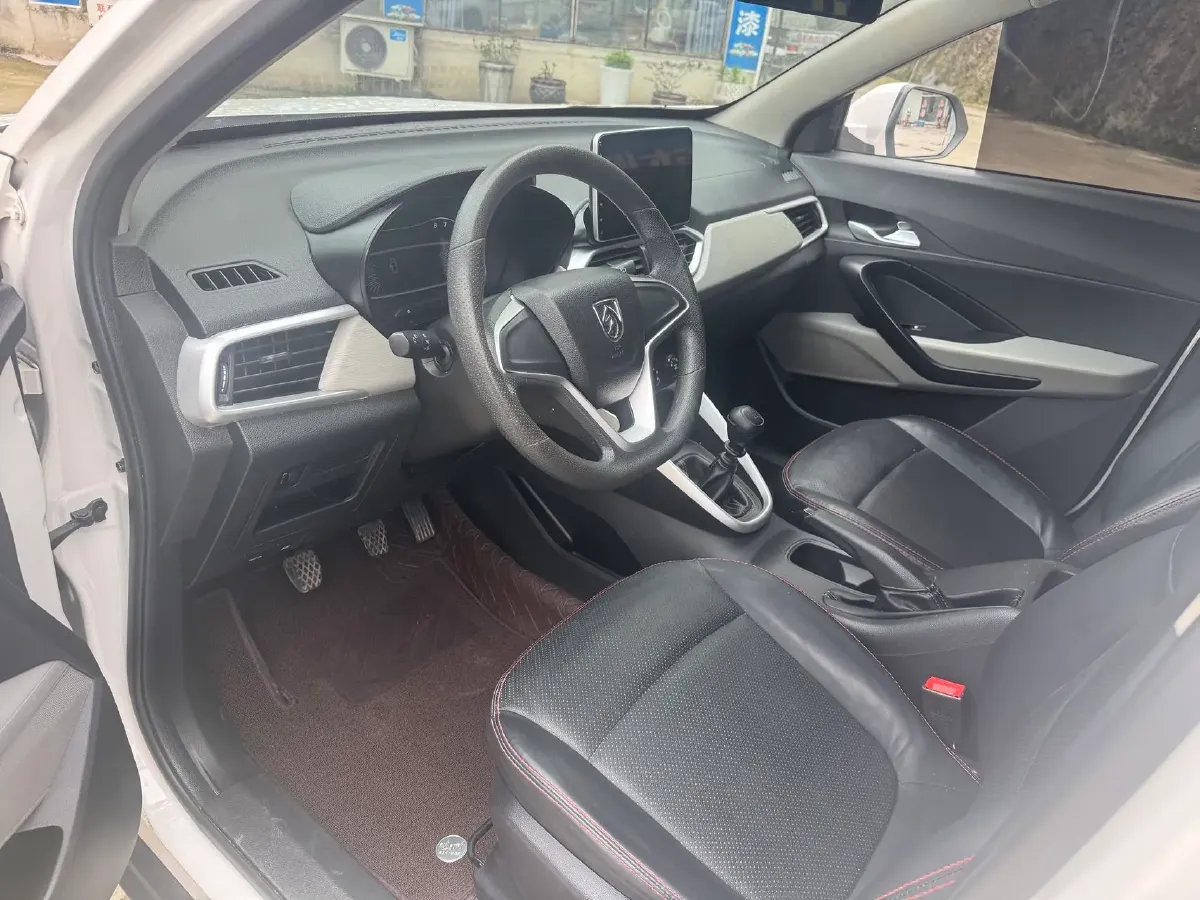 2019 BaoJun 510 1.5L 112HP L4 6MT,autocango,china used car exporter,china ev exporter,chinese used car exporter,chinese used ev exporter