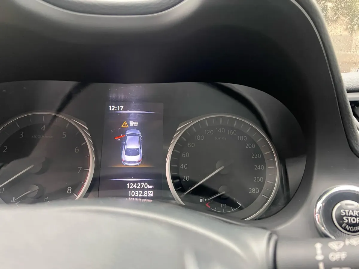 2018 Jeep Grand Commander 2.0T 265HP L4 9AT,autocango,china used car exporter,china ev exporter,chinese used car exporter,chinese used ev exporter