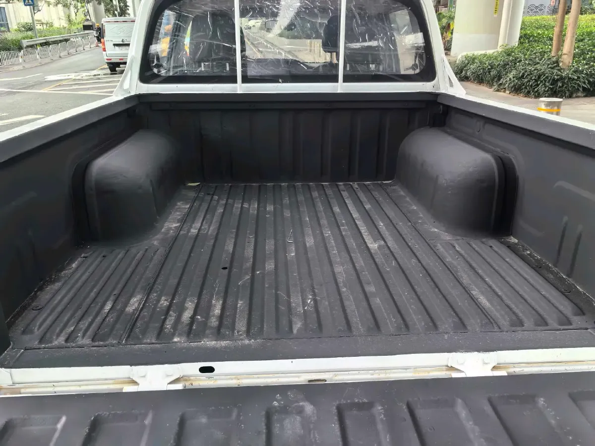 2020 Dongfeng YuFeng P16 2.4T 218HP L4 6MT,autocango,china used car exporter,china ev exporter,chinese used car exporter,chinese used ev exporter