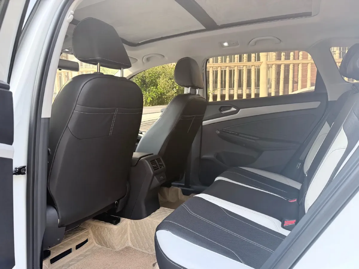 2024 Jetta VS7 1.4T 150HP L4 6AT,autocango,china used car exporter,china ev exporter,chinese used car exporter,chinese used ev exporter