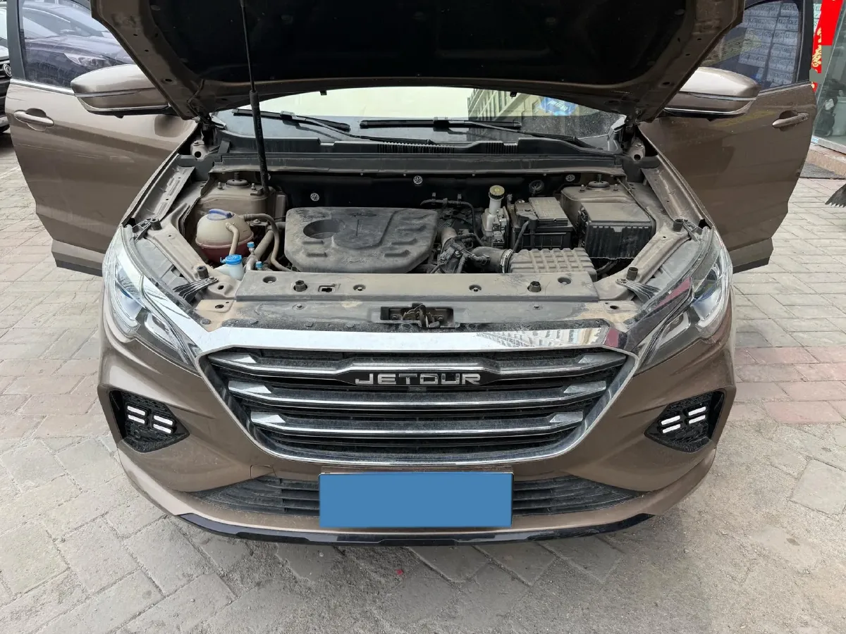 2020 Jetour X70 1.5T 156HP L4 6MT,autocango,china used car exporter,china ev exporter,chinese used car exporter,chinese used ev exporter