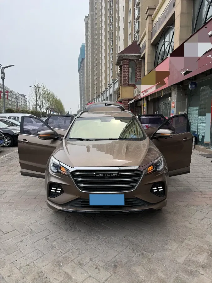 2020 Jetour X70 1.5T 156HP L4 6MT,autocango,china used car exporter,china ev exporter,chinese used car exporter,chinese used ev exporter
