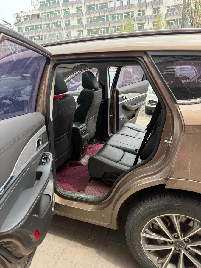 2020 Jetour X70 1.5T 156HP L4 6MT,autocango,china used car exporter,china ev exporter,chinese used car exporter,chinese used ev exporter