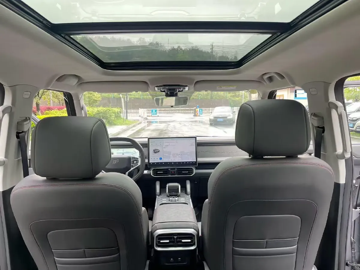 2023 Jetour Traveller 1.5T 184HP L4 7DCT,autocango,china used car exporter,china ev exporter,chinese used car exporter,chinese used ev exporter