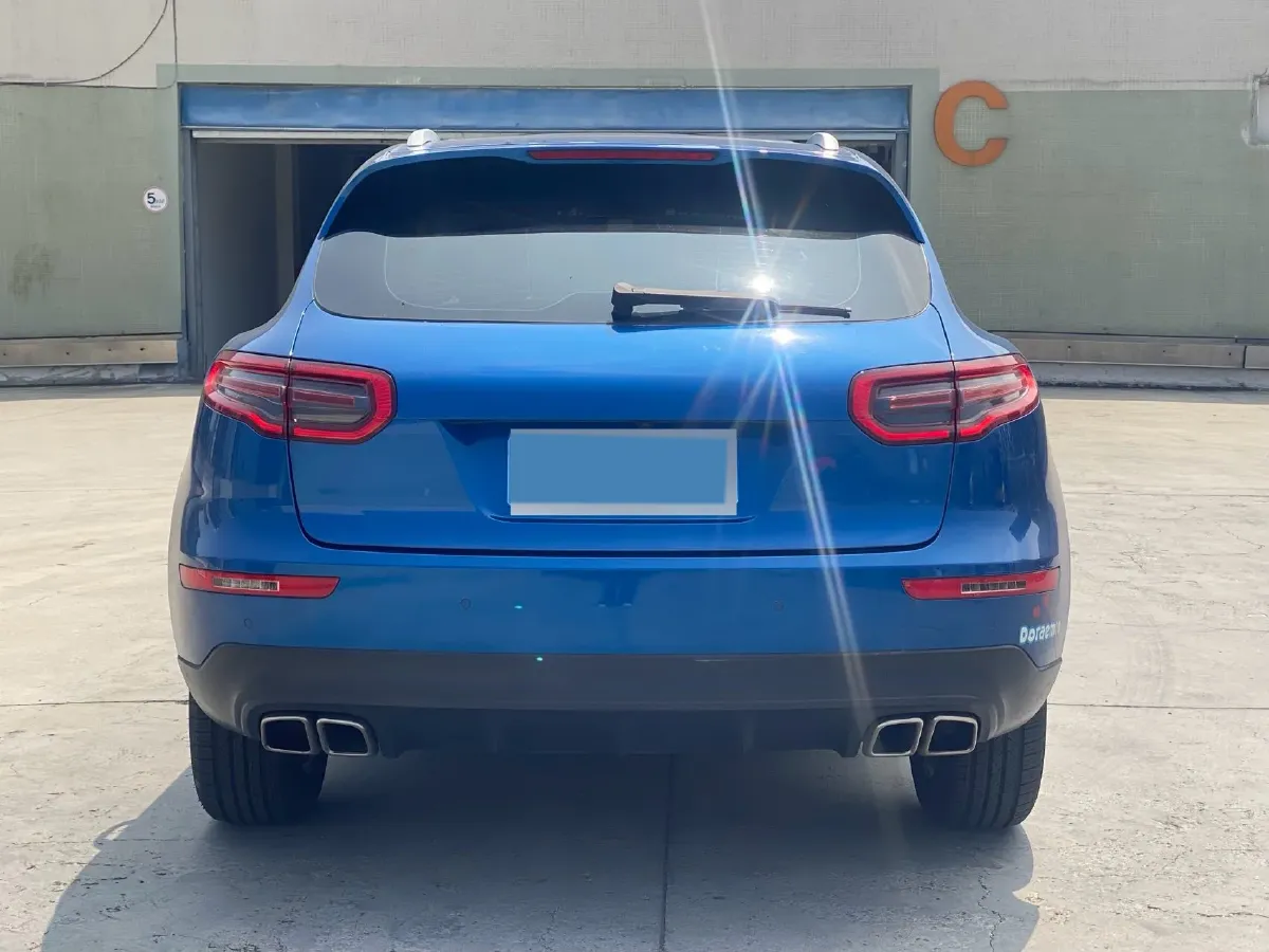 2017 Zotye SR9 2.0T 190HP L4 6DCT,autocango,china used car exporter,china ev exporter,chinese used car exporter,chinese used ev exporter