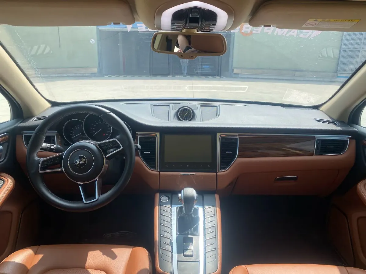 2017 Zotye SR9 2.0T 190HP L4 6DCT,autocango,china used car exporter,china ev exporter,chinese used car exporter,chinese used ev exporter