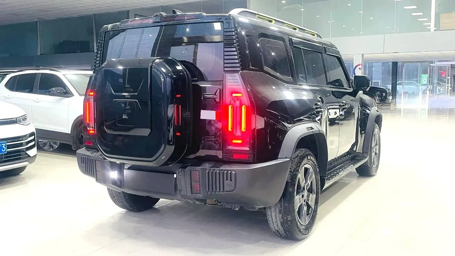 2023 Jetour Traveller 1.5T 184HP L4 7DCT,autocango,china used car exporter,china ev exporter,chinese used car exporter,chinese used ev exporter