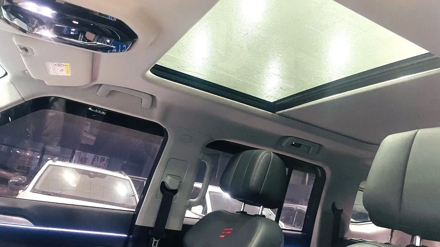 2023 Jetour Traveller 1.5T 184HP L4 7DCT,autocango,china used car exporter,china ev exporter,chinese used car exporter,chinese used ev exporter