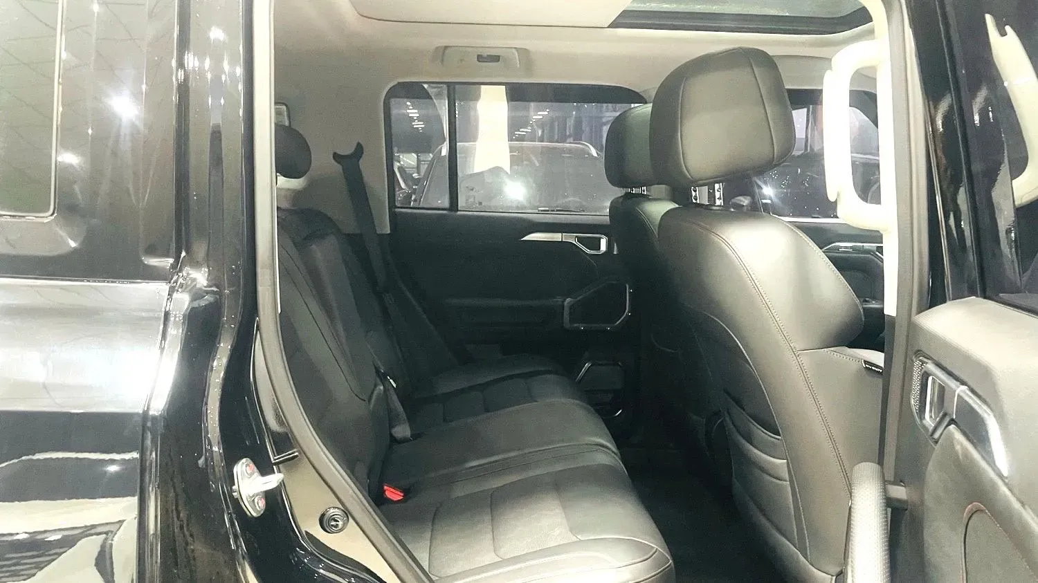 2023 Jetour Traveller 1.5T 184HP L4 7DCT,autocango,china used car exporter,china ev exporter,chinese used car exporter,chinese used ev exporter