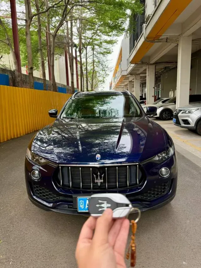 2018 Maserati Levante 3.0T 350HP V6 8AT,autocango,china used car exporter,china ev exporter,chinese used car exporter,chinese used ev exporter