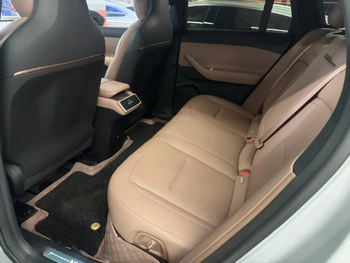 2023 NIO ES6 BEV 75KWH,autocango,china used car exporter,china ev exporter,chinese used car exporter,chinese used ev exporter