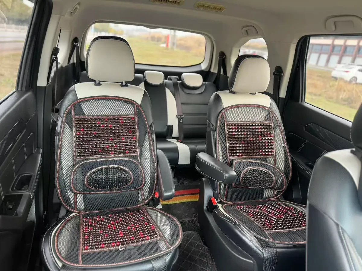 2017 BAIC WeiWang M50F 1.5L 116HP L4 5MT,autocango,china used car exporter,china ev exporter,chinese used car exporter,chinese used ev exporter