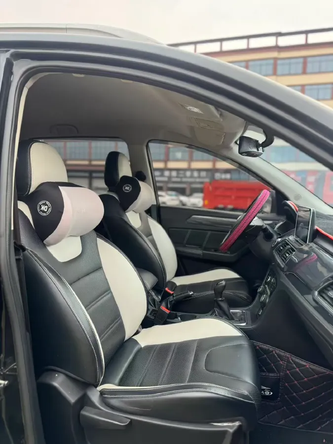 2017 BAIC WeiWang M50F 1.5L 116HP L4 5MT,autocango,china used car exporter,china ev exporter,chinese used car exporter,chinese used ev exporter