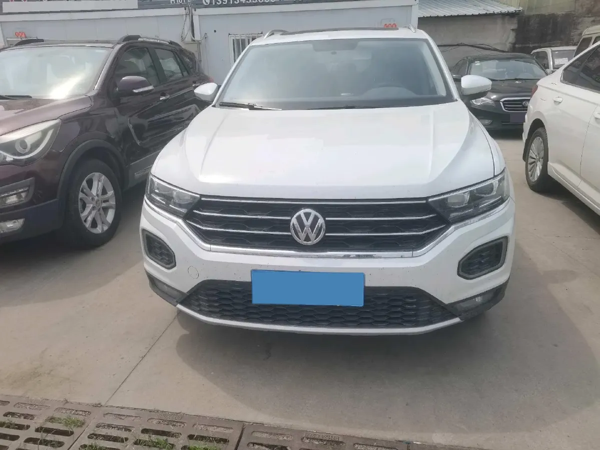 2021 Volkswagen T-Roc 1.4T 150HP L4 7DCT,autocango,china used car exporter,china ev exporter,chinese used car exporter,chinese used ev exporter