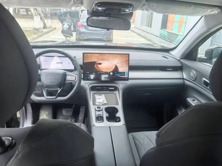 2025 Fulwin FulwinT8 1.5T 156HP L4 1DHT PHEV 18.67KWH,autocango,china used car exporter,china ev exporter,chinese used car exporter,chinese used ev exporter