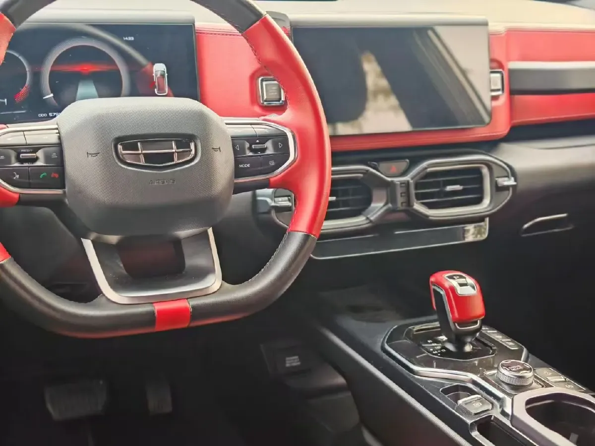 2020 Geely ICON 1.5T 177HP L3 7DCT,autocango,china used car exporter,china ev exporter,chinese used car exporter,chinese used ev exporter