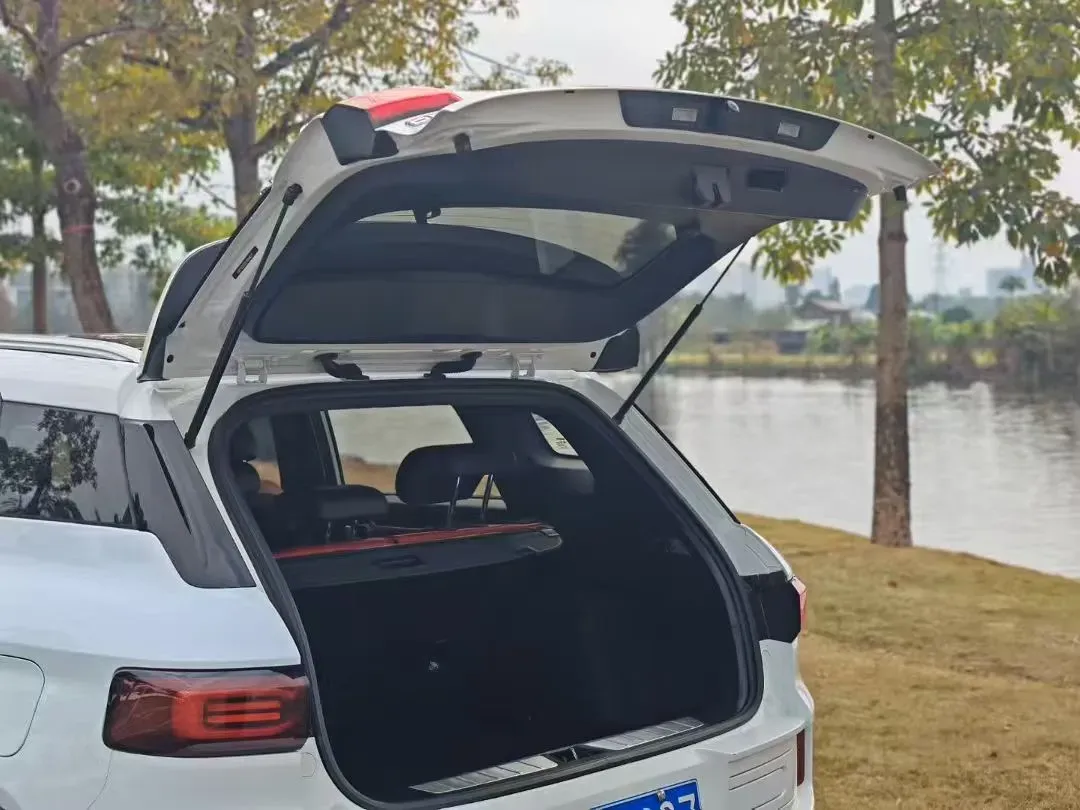 2020 Geely ICON 1.5T 177HP L3 7DCT,autocango,china used car exporter,china ev exporter,chinese used car exporter,chinese used ev exporter