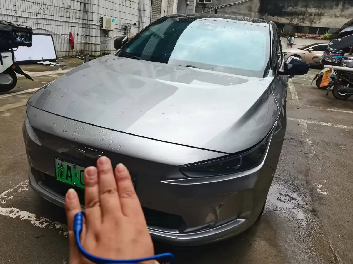 2022 Roewe Whale 2.0T 231HP L4 8AT,autocango,china used car exporter,china ev exporter,chinese used car exporter,chinese used ev exporter