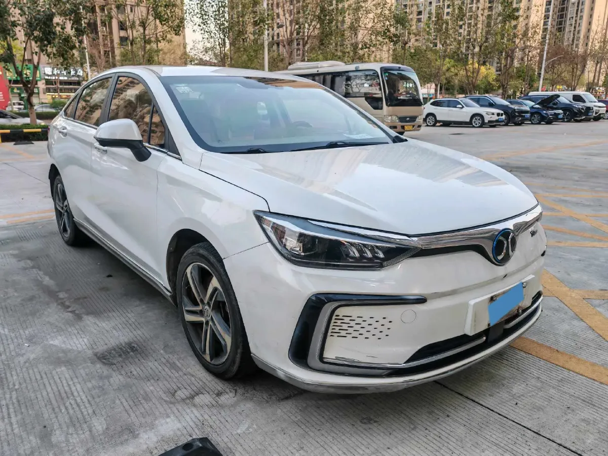 2018 BeiJing Auto EU5 BEV 53.66KWH,autocango,china used car exporter,china ev exporter,chinese used car exporter,chinese used ev exporter