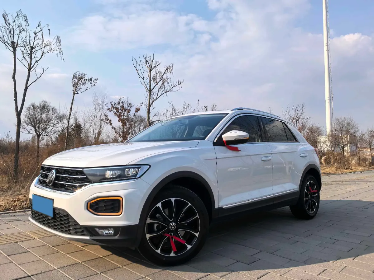 2022 Volkswagen T-Roc 1.4T 150HP L4 7DCT,autocango,china used car exporter,china ev exporter,chinese used car exporter,chinese used ev exporter