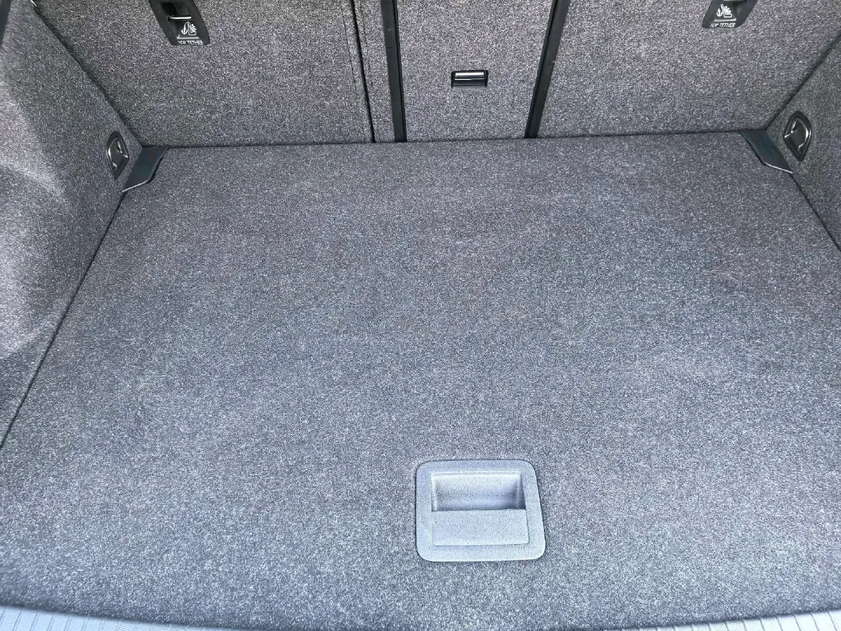 2022 Volkswagen T-Roc 1.4T 150HP L4 7DCT,autocango,china used car exporter,china ev exporter,chinese used car exporter,chinese used ev exporter