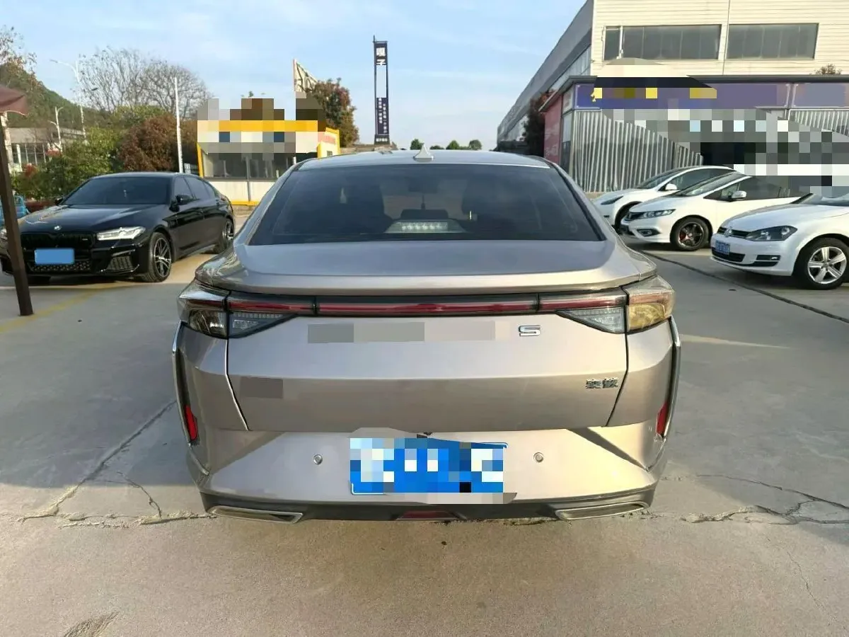 2020 DongFeng Aeolus YiXuan 1.5T 150HP L4 6DCT,autocango,china used car exporter,china ev exporter,chinese used car exporter,chinese used ev exporter