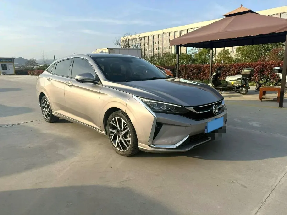 2020 DongFeng Aeolus YiXuan 1.5T 150HP L4 6DCT,autocango,china used car exporter,china ev exporter,chinese used car exporter,chinese used ev exporter