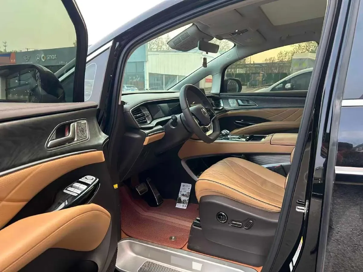 2024 Denza D9 1.5T 139HP L4 E-CVT PHEV 40KWH,autocango,china used car exporter,china ev exporter,chinese used car exporter,chinese used ev exporter