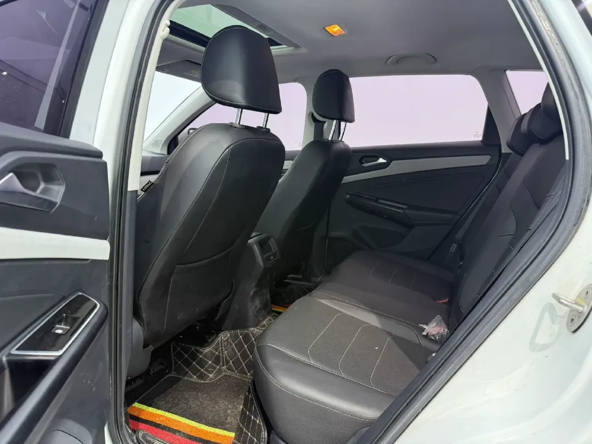 2022 Jetta VS5 1.4T 150HP L4 6AT,autocango,china used car exporter,china ev exporter,chinese used car exporter,chinese used ev exporter