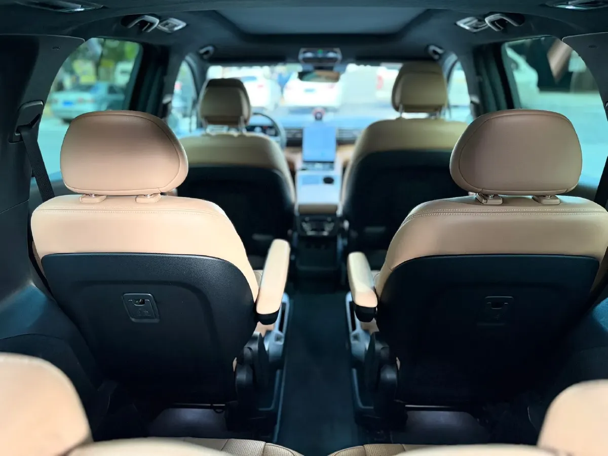 2020 NIO ES8 BEV 70KWH,autocango,china used car exporter,china ev exporter,chinese used car exporter,chinese used ev exporter