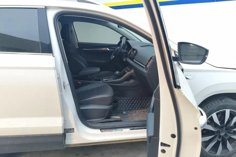 2021 Skoda Karoq 1.4T 150HP L4 7DCT,autocango,china used car exporter,china ev exporter,chinese used car exporter,chinese used ev exporter