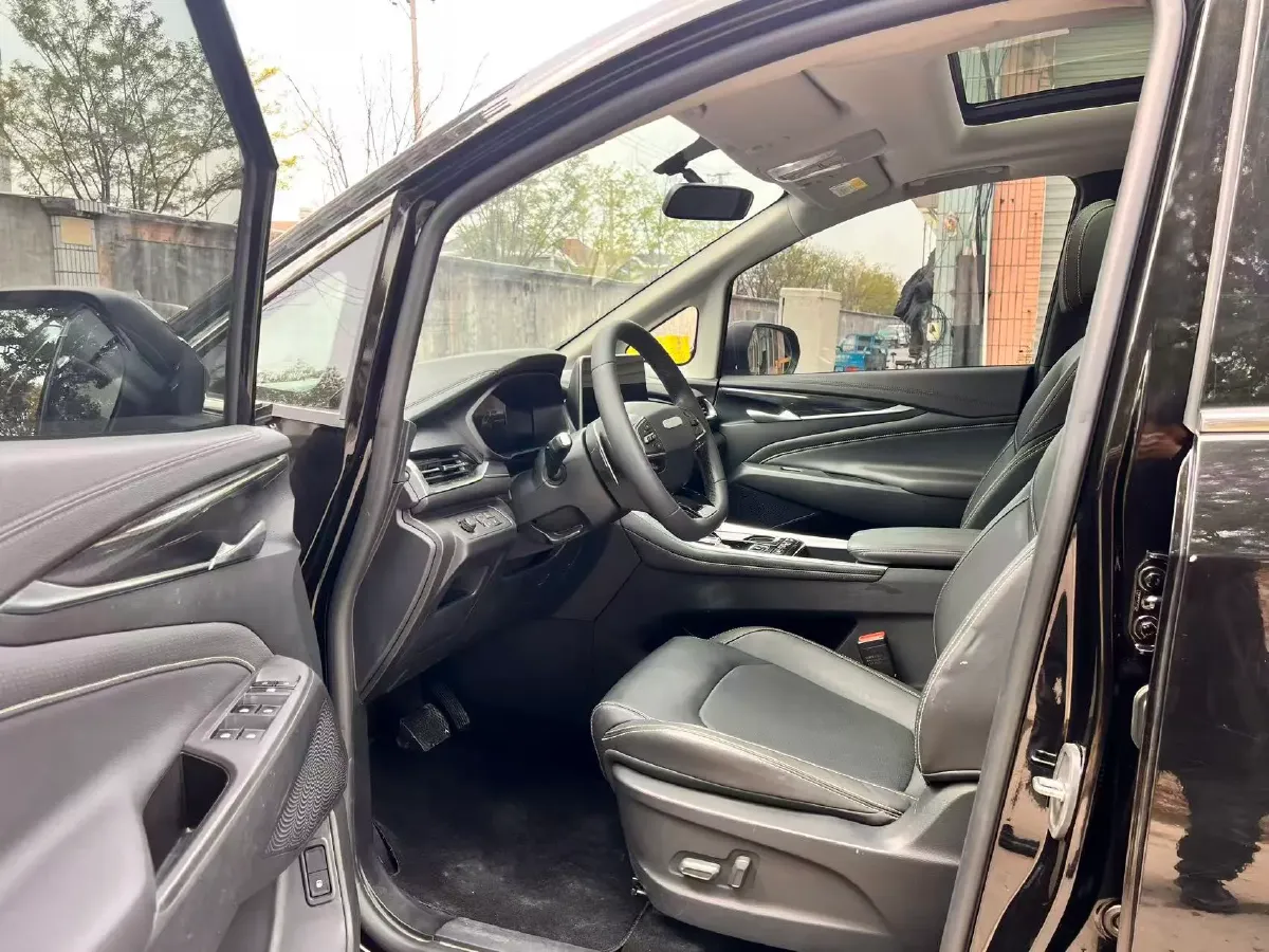 2023 MAXUS G50 1.5T 181HP L4 7DCT,autocango,china used car exporter,china ev exporter,chinese used car exporter,chinese used ev exporter