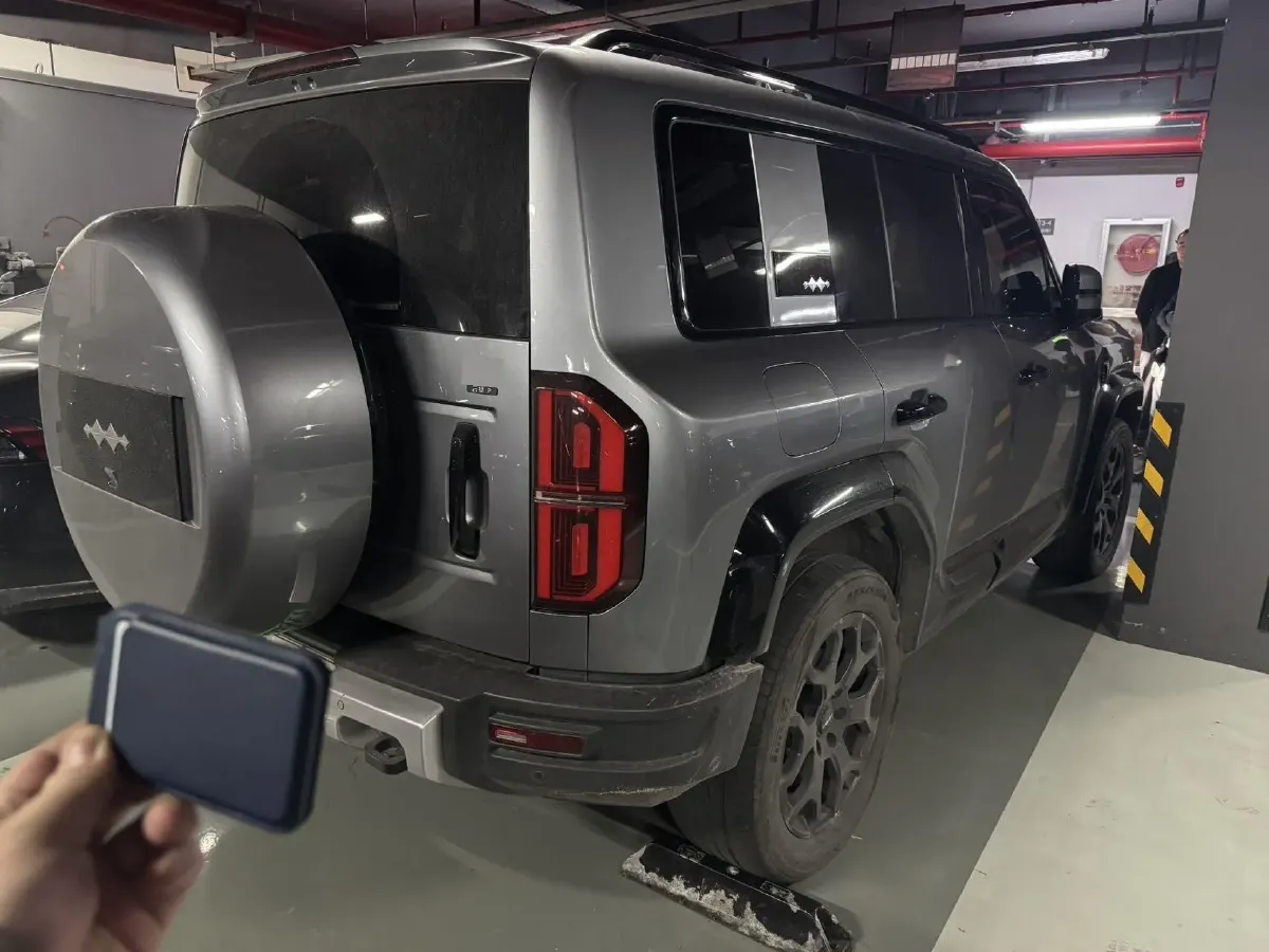 2023 Toyota Crown Kluger 2.5L 189HP L4 E-CVT Hybrid,autocango,china used car exporter,china ev exporter,chinese used car exporter,chinese used ev exporter