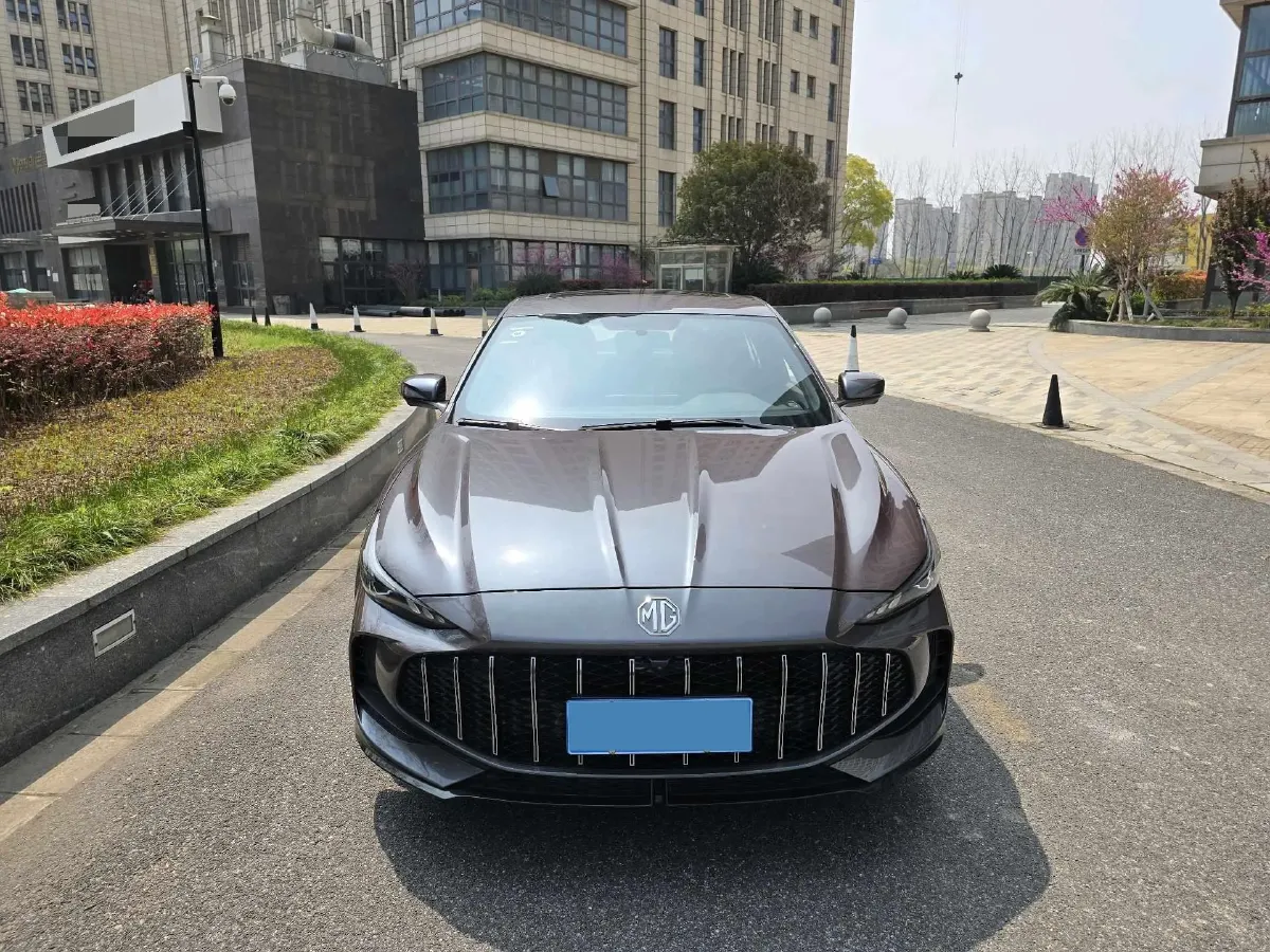 2025 MG 5 1.5T 181HP L4 7DCT,autocango,china used car exporter,china ev exporter,chinese used car exporter,chinese used ev exporter