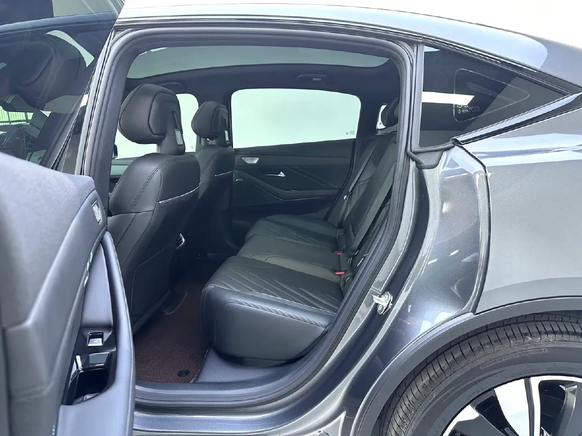 2025 Deepal SL03 BEV,autocango,china used car exporter,china ev exporter,chinese used car exporter,chinese used ev exporter