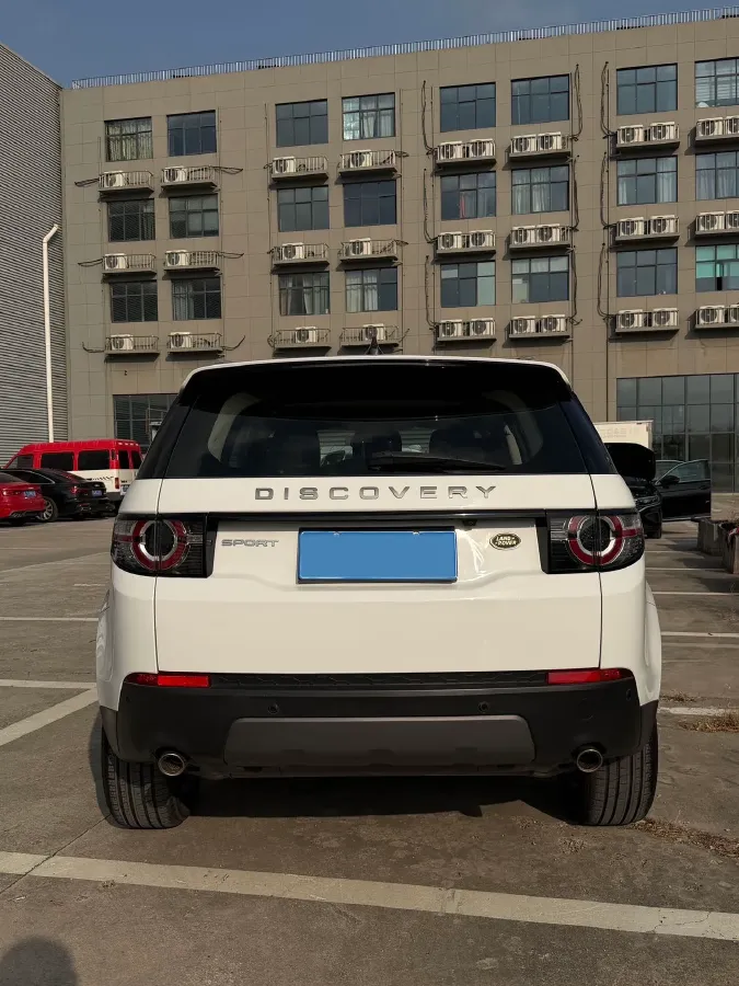 2019 Land Rover Discovery Sport 2.0T 241HP L4 9AT,autocango,china used car exporter,china ev exporter,chinese used car exporter,chinese used ev exporter