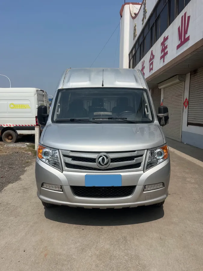 2021 DongFeng DFAC YuFeng 2.3T 143HP L4 6MT,autocango,china used car exporter,china ev exporter,chinese used car exporter,chinese used ev exporter