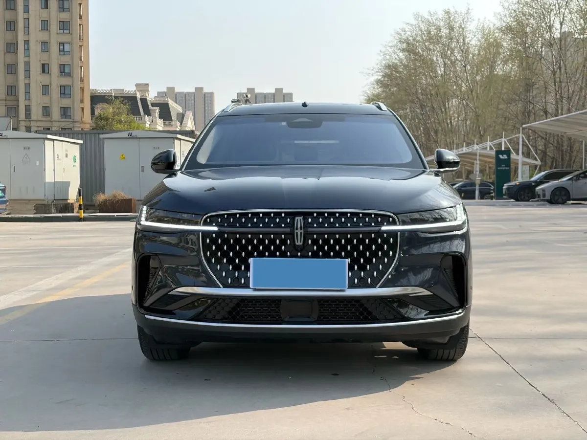 2023 Lincoln Nautilus 2.0T 261HP L4 8AT,autocango,china used car exporter,china ev exporter,chinese used car exporter,chinese used ev exporter