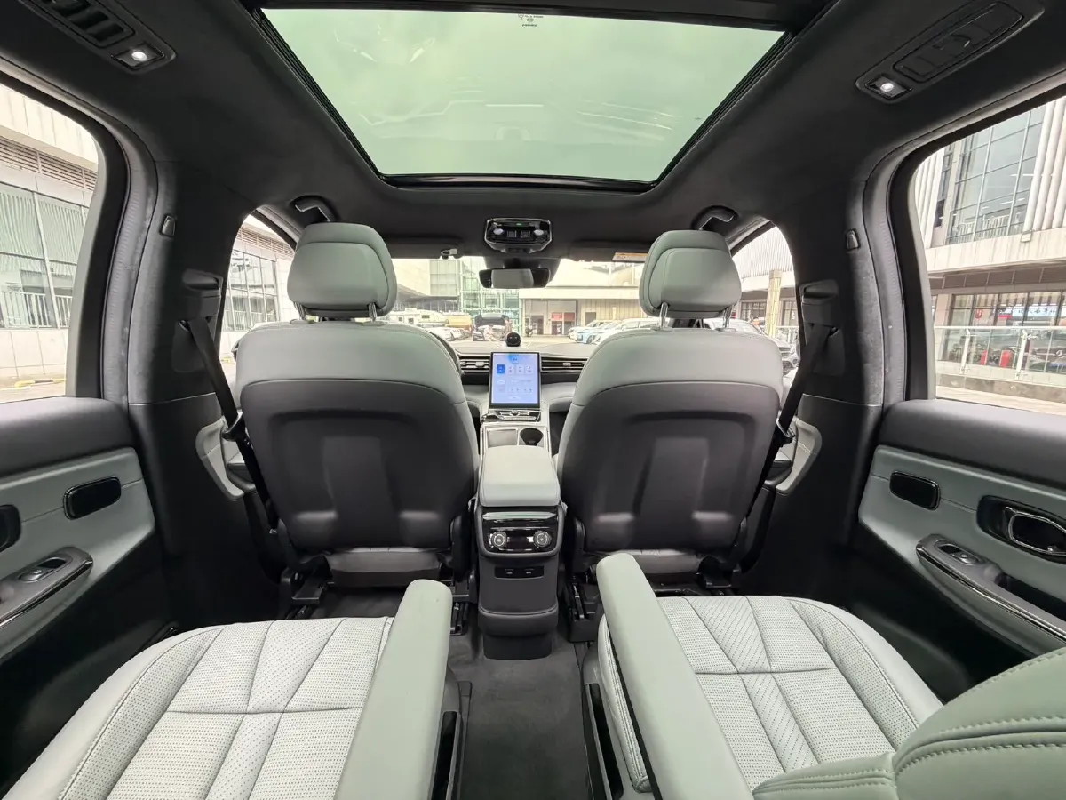 2020 NIO ES8 BEV 100KWH,autocango,china used car exporter,china ev exporter,chinese used car exporter,chinese used ev exporter