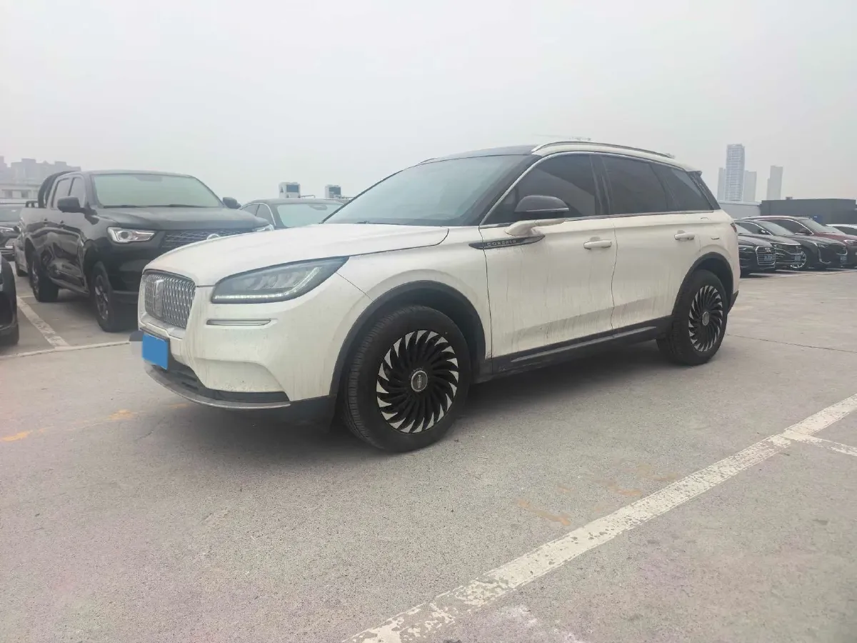 2020 Lincoln Corsair 2.0T 245HP L4 8AT,autocango,china used car exporter,china ev exporter,chinese used car exporter,chinese used ev exporter