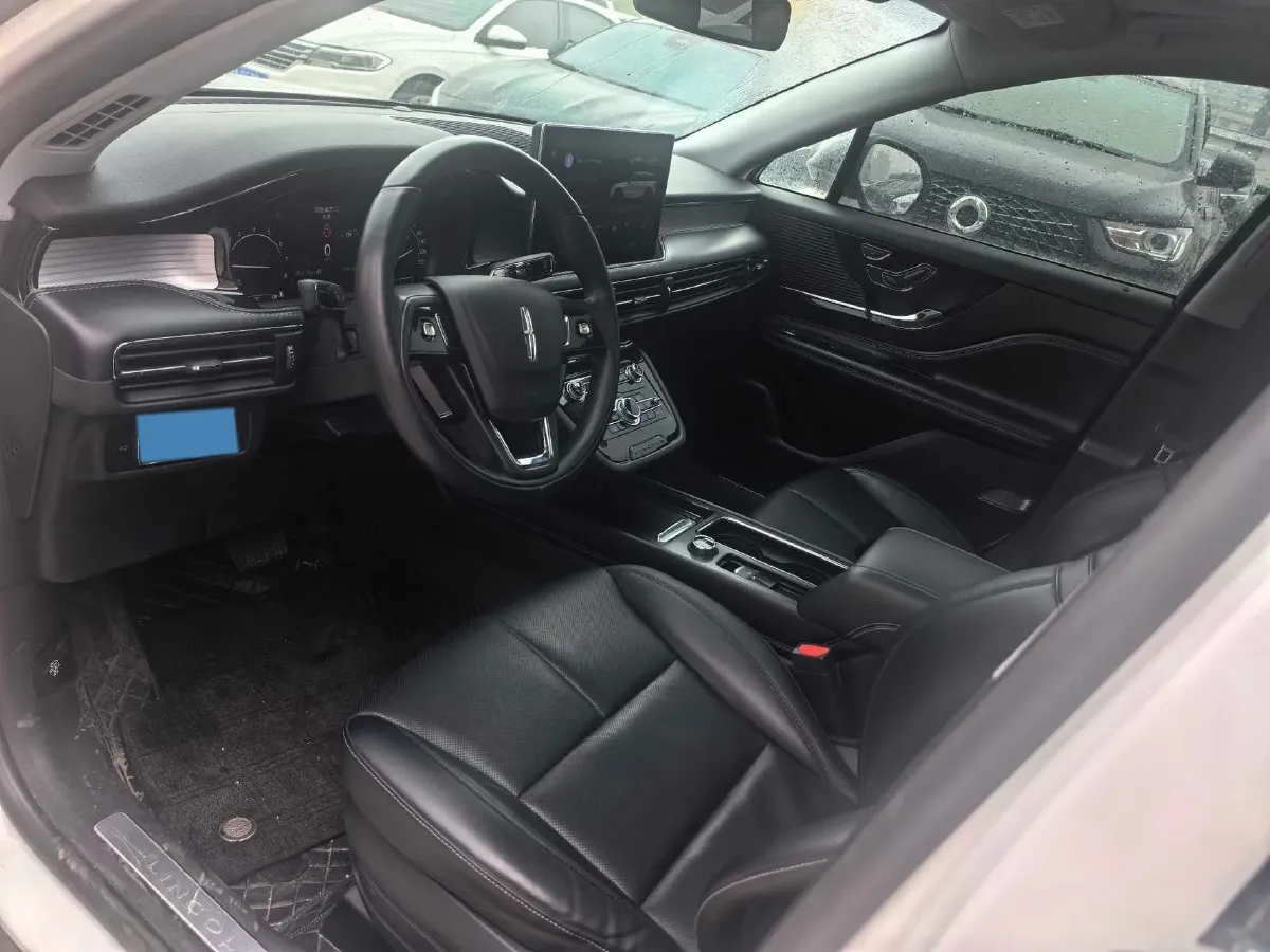 2020 Lincoln Corsair 2.0T 245HP L4 8AT,autocango,china used car exporter,china ev exporter,chinese used car exporter,chinese used ev exporter