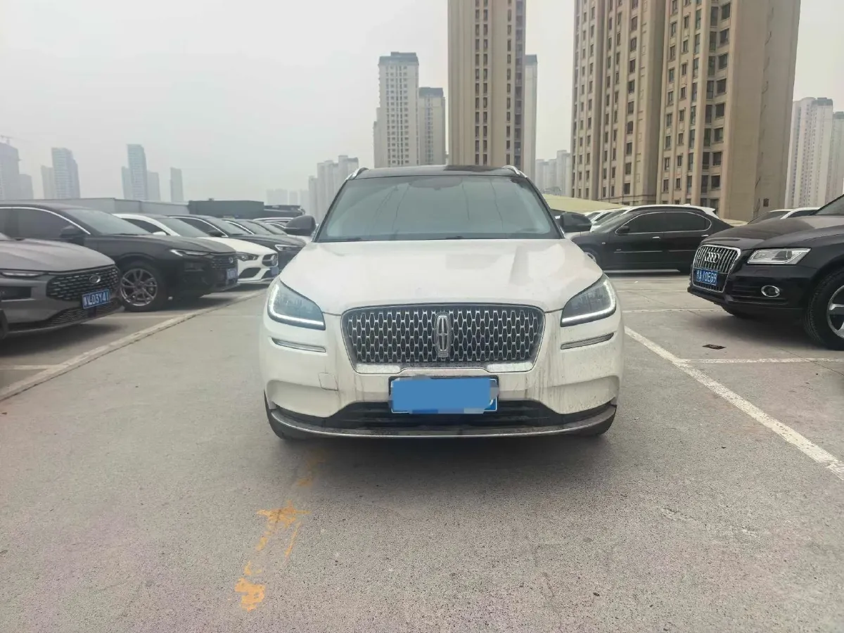 2020 Lincoln Corsair 2.0T 245HP L4 8AT,autocango,china used car exporter,china ev exporter,chinese used car exporter,chinese used ev exporter