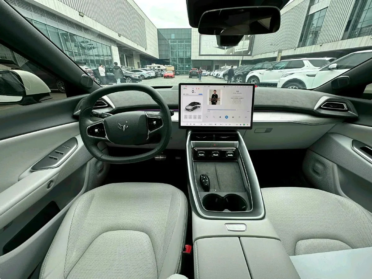 2025 ARCFOX αS5 BEV,autocango,china used car exporter,china ev exporter,chinese used car exporter,chinese used ev exporter