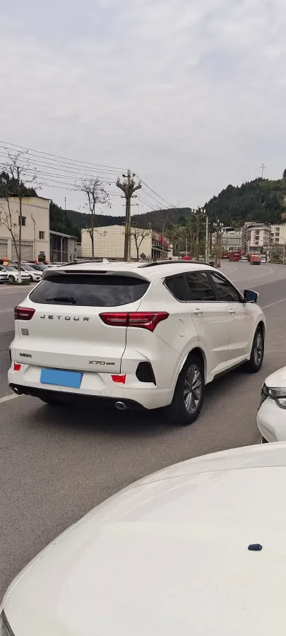 2020 Jetour X70 1.5T 156HP L4 6MT,autocango,china used car exporter,china ev exporter,chinese used car exporter,chinese used ev exporter