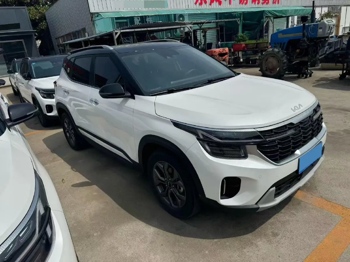 2023 Kia Seltos 1.5L 115HP L4 CVT,autocango,china used car exporter,china ev exporter,chinese used car exporter,chinese used ev exporter