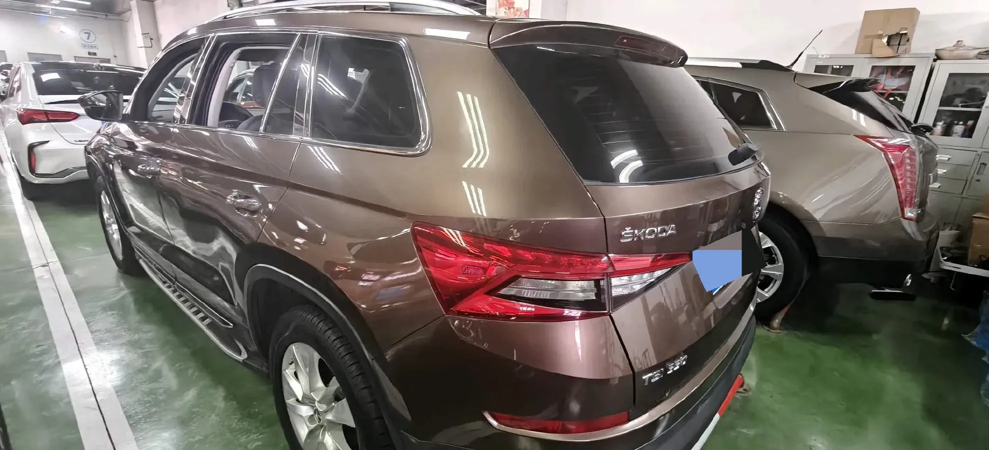 2017 Skoda Kodiak 1.8T 180HP L4 7DCT,autocango,china used car exporter,china ev exporter,chinese used car exporter,chinese used ev exporter